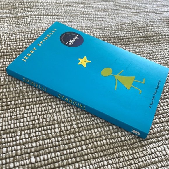 Stargirl by Jerry Spinelli - Picture 5 of 6